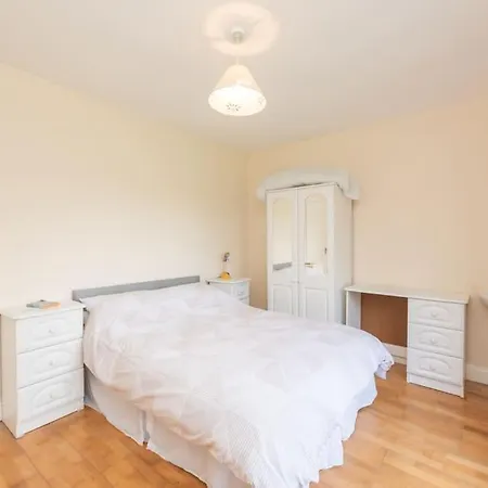 Villa Tai Chi House, T Dempsey's House *