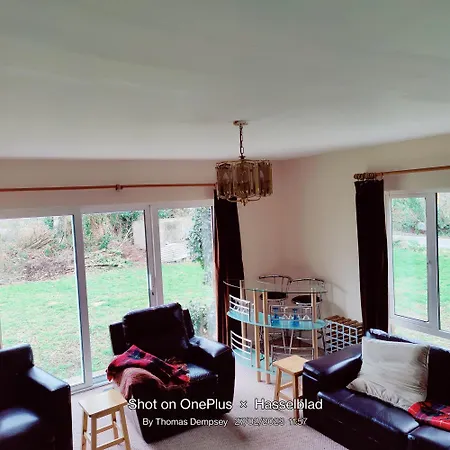 Vila Tai Chi House, T Dempsey's House *