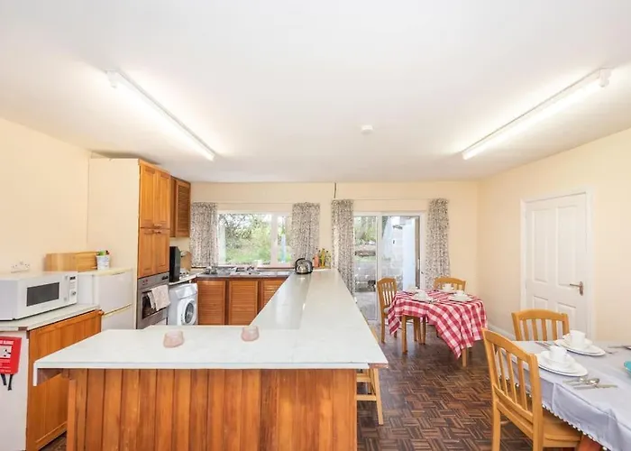 Tai Chi House, T Dempsey's House